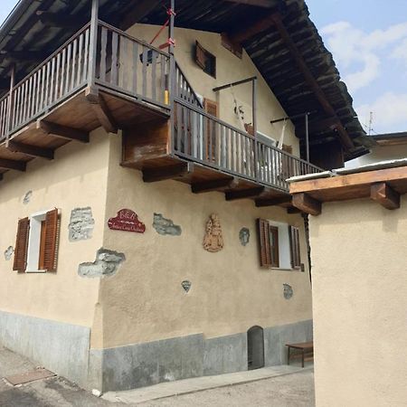 Antica Casa Occitana Bed & Breakfast Сампейре Екстериор снимка