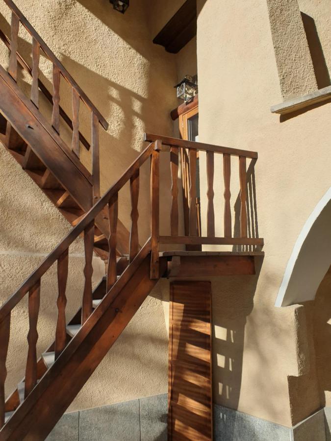 Antica Casa Occitana Bed & Breakfast Сампейре Екстериор снимка