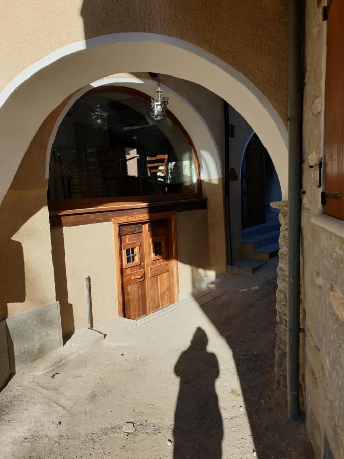 Antica Casa Occitana Bed & Breakfast Сампейре Екстериор снимка